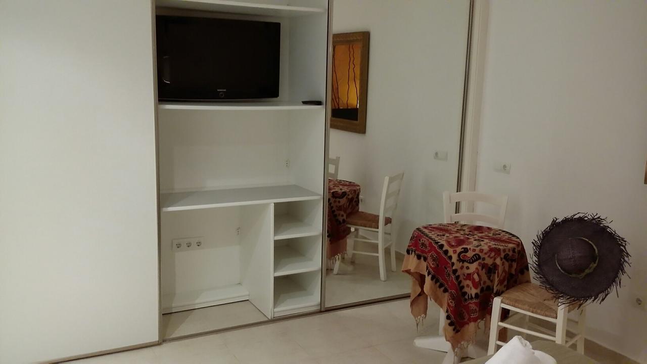 Apartamentos Colomar Santa Eulària des Riu Exterior foto